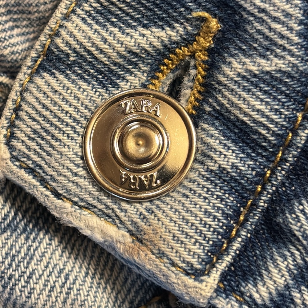 Zara High Waisted Straight Leg Light Wash Blue Jeans Women’s Size 6 - Picture 12 of 14